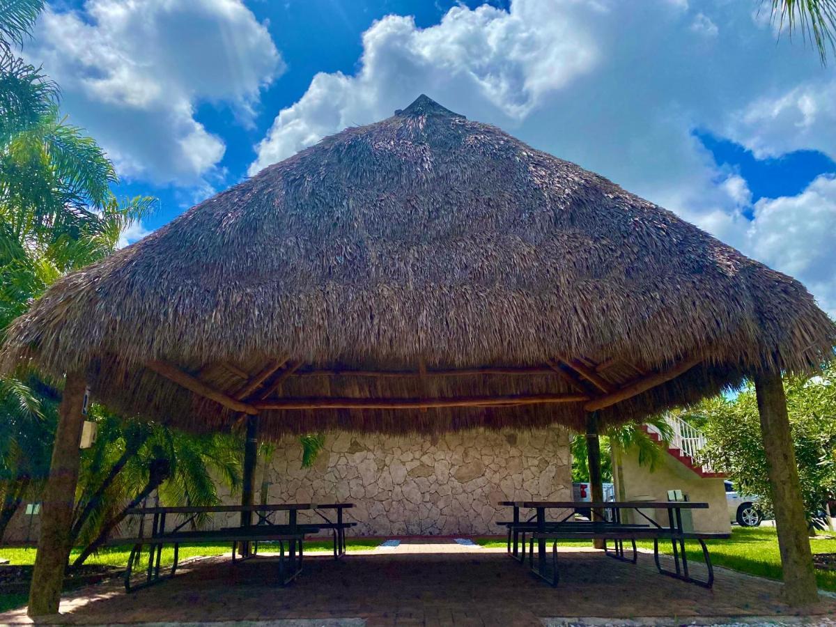 Garden Inn Homestead/Everglades/Gateway To Keys Exterior foto
