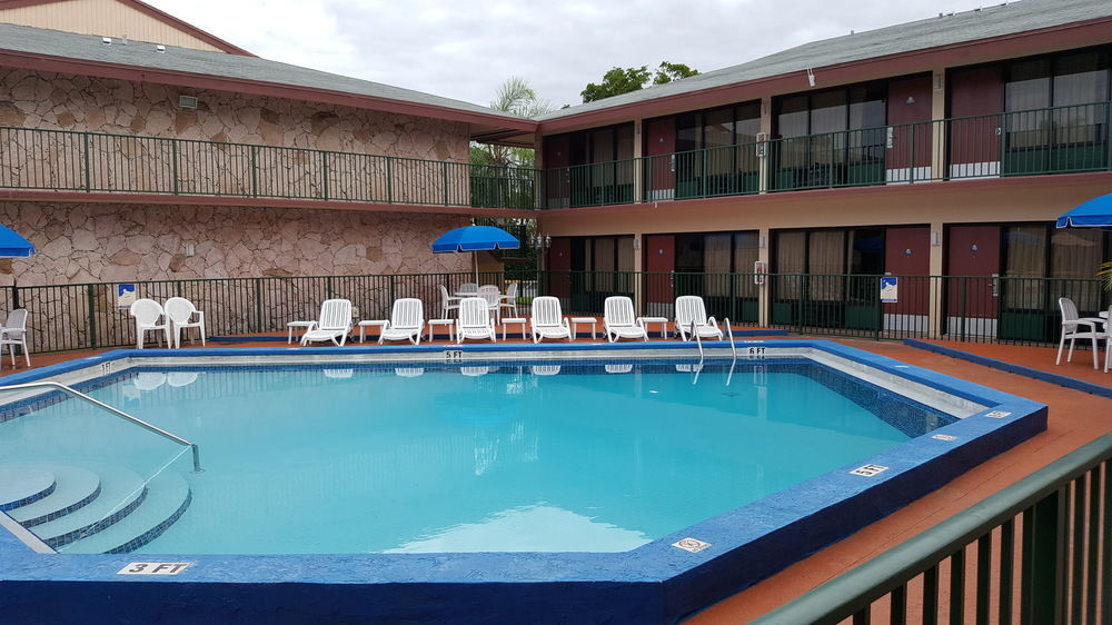 Garden Inn Homestead/Everglades/Gateway To Keys Exterior foto